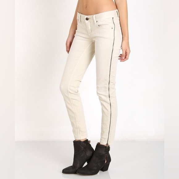 Free People Levon Zipper Skinny Jeans- Bone - Picture 1 of 14